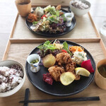 トド アリトル ナレッジ ストア - 