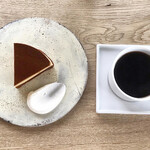 トド アリトル ナレッジ ストア - 