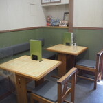 Misono - 店内（2名テーブル）