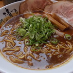 Wadainingu Seino - 豚骨醤油大盛り　細麺