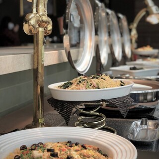 新大久保駅でランチに使えるバイキング ランキング 食べログ