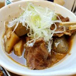 Hotei chan - 自慢の牛煮込み418円