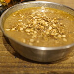 カレーショップ初恋 - 鯖も恋するダルカレー