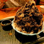 よろにく - ほうじ茶のカキ氷