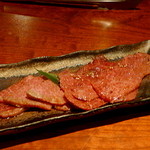 よろにく - 肩サンカクとツチノコ