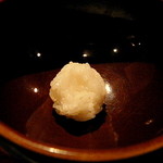 よろにく - ２センチ大の握り飯に巻いて食べます。