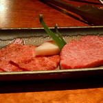 よろにく - ザブトンとサーロイン