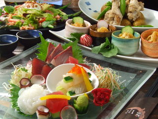 h Issa - 新鮮な旬魚と四季折々の特選食材のお料理！