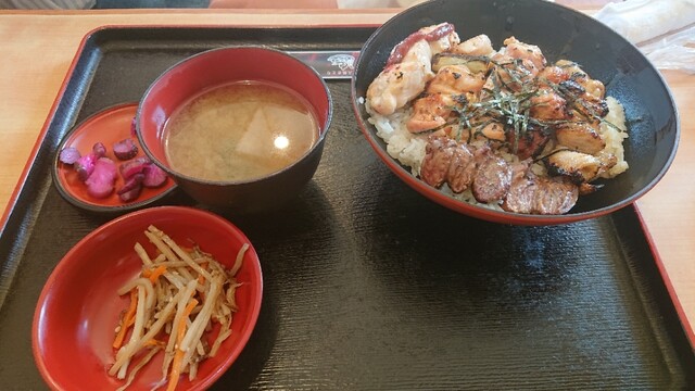 鳥よし とりよし 野崎 焼鳥 食べログ