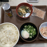 Sukiya - 鮭のっけ朝食