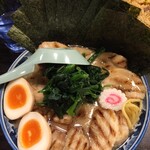 麺屋 武士道 - アブラを残したくないね。