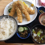 お魚処 うおとも - 日替わりランチ（イワシフライ）825円