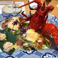 活伊勢海老料理 中納言 神戸三宮本店 - サラダ