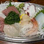 魚利 - 
