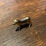 和牛ステーキ・ハンバーグ 将泰庵 - 牛の箸置き