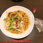香氣 四川麺条 - 