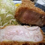 まるやま食堂 - 極上ロースかつ・表情。