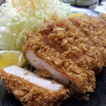 まるやま食堂 - 極上ロースかつ。