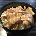 暖家 - もち豚丼