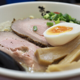 あいつのラーメン かたぐるま_1