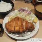 とんかつ目黒こがね - 林SPF上ロースかつ定食