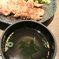 焼肉・しゃぶしゃぶ たちばな ヒルトンプラザイースト店 - 