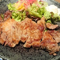焼肉・しゃぶしゃぶ たちばな ヒルトンプラザイースト店 - 