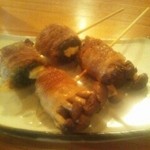 funky 原田 GT - 肉巻串 しめじチーズ・ニラチーズ 各２００円。