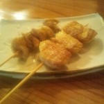 funky 原田 GT - 肉巻串 玉葱トリュフ ２００円。、串もん トロ皮 １５０円。