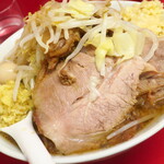 ラーメン二郎 - ラーメン小＋ニンニク多め＋ショウガ半分