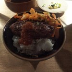 Hikiniku To Kome - 生キムチと渋谷店限定挽肉味噌を添えて。