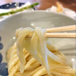 おうどん 瀬戸晴れ - 綺麗な麺