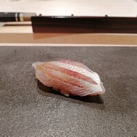 はっこく - □春子鯛
                      とろけるような食感でアミノ酸も豊富。味付けも良好です。