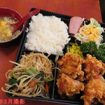 龍亀 - から揚げ定食　730円(税込)