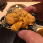 にい留 - 元々は甘鯛を考えていらしたようですが。。。何となく良くない予感のようで一部を揚げてみて、確認の上でこちらになりました！流石です♫