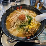 花鳥風月 - 辛味噌海老ワンタン麺900円