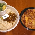 Marugame Seimen - 青唐おろし(大)+Wかつ丼
