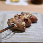 焼鳥 おみ乃 - まるはつ（心臓）