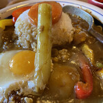 向日葵の食卓 - カレーに入っていたフキ（大きい）