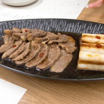 そば工房 玉江 - カモがネギ背負ってきた