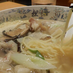 中国大明火鍋城 - ストレート細麺