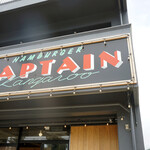 キャプテンカンガルー - 看板