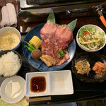 焼肉 まつ屋 - まつ屋ランチ　¥1188(税込)