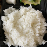 リストア カフェ アリアドネ - キレイなライス！
      硬めであっさり美味しい！