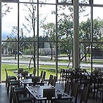 ふじさん - 天気がいい日には店内から富士山を見ることができます。