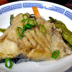 よし半 - お通し（サバの揚げ浸し）