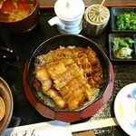 本格炭火焼うなぎ えん - ひつまぶし