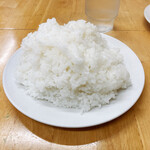 味一 - 毎度なので頼む前に大盛りで？と
      聞いてくれる　ごはん大盛り＋60円　税込み