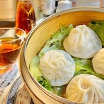 소룡포 Chinese Soup Dumplings