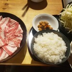 ともえ食堂 - 